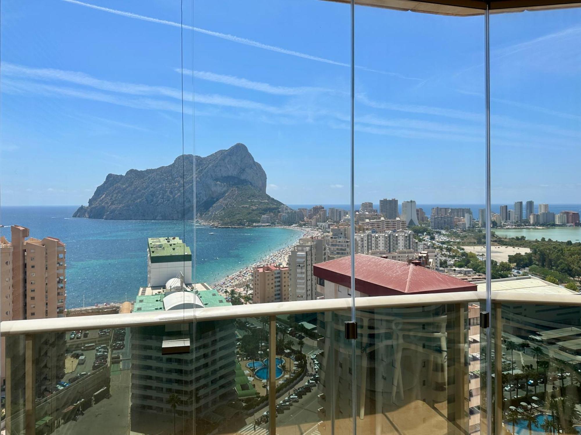 Clubrent - Esmeralda Suites 21º Piso Calpe Kültér fotó