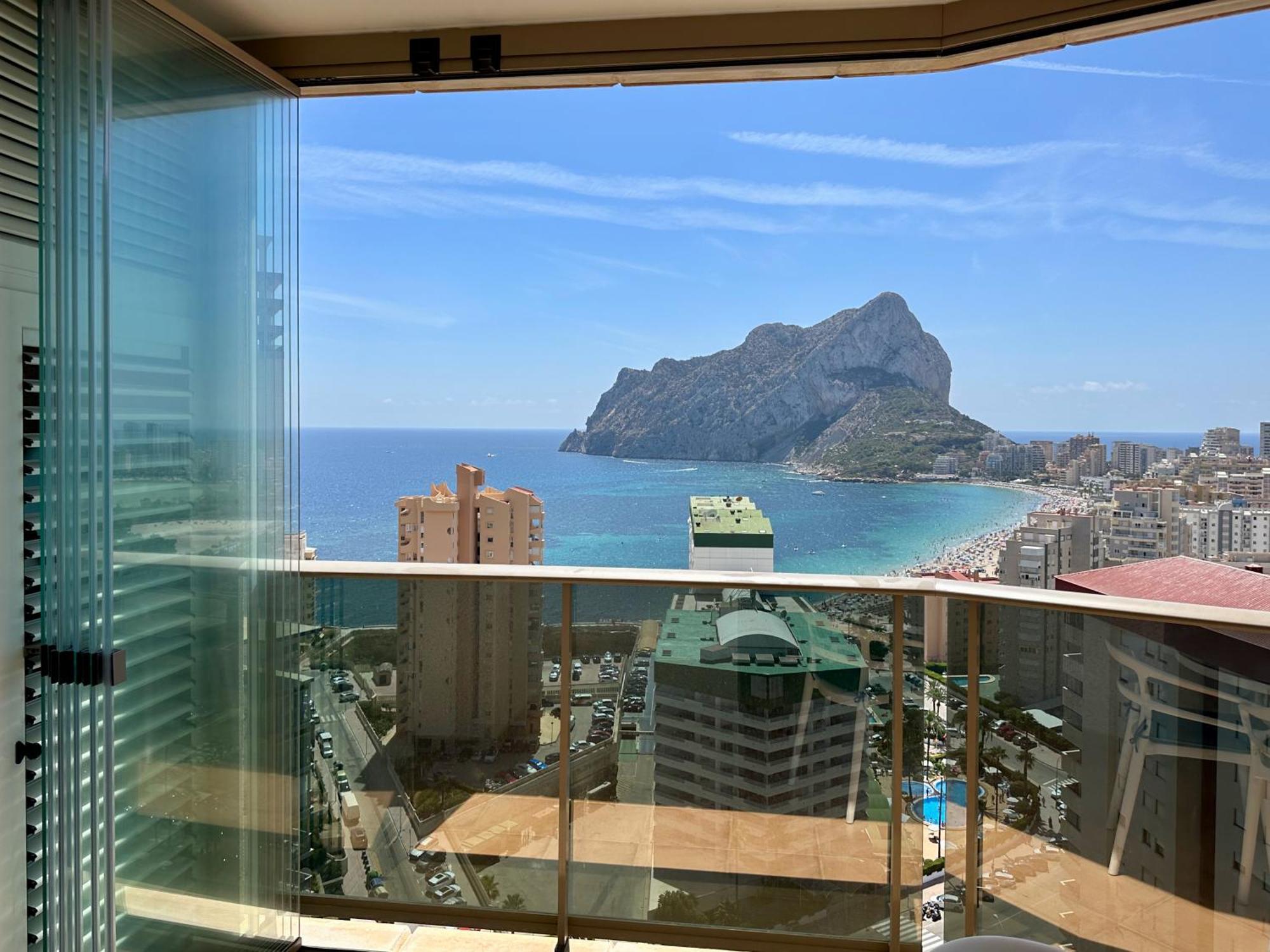 Clubrent - Esmeralda Suites 21º Piso Calpe Kültér fotó